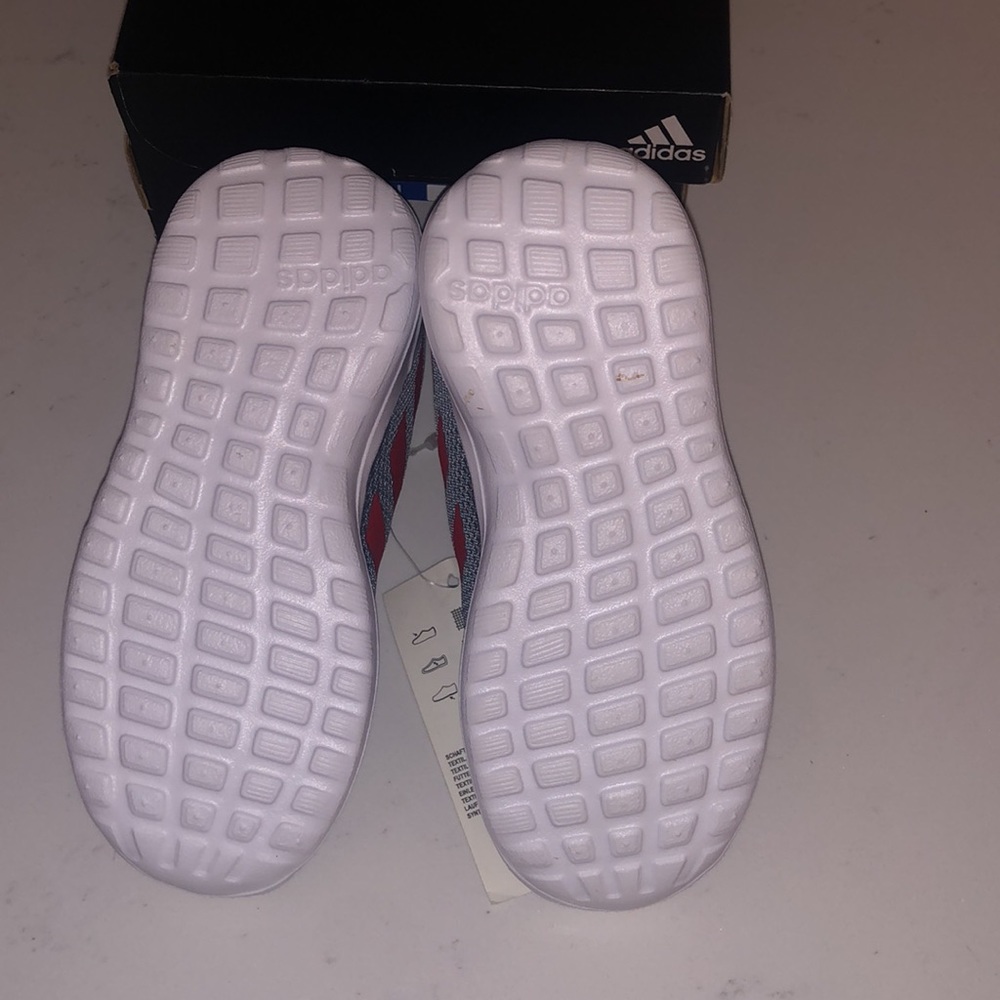 Brand New never worn Adidas Lite Racer Clni - Picture 8 of 10